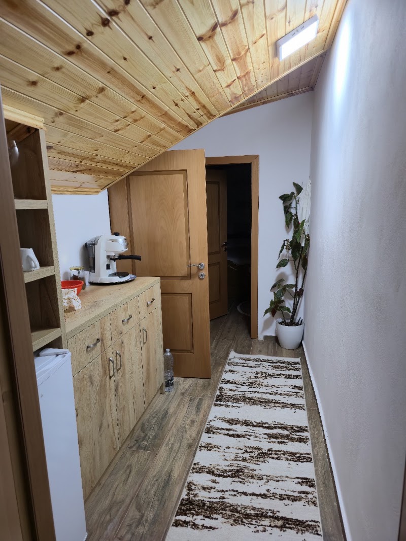 Guesthouse & Hospitality - Guesthouse & Hospitality, Rruga e Bregut, Berat 5001, Albania
