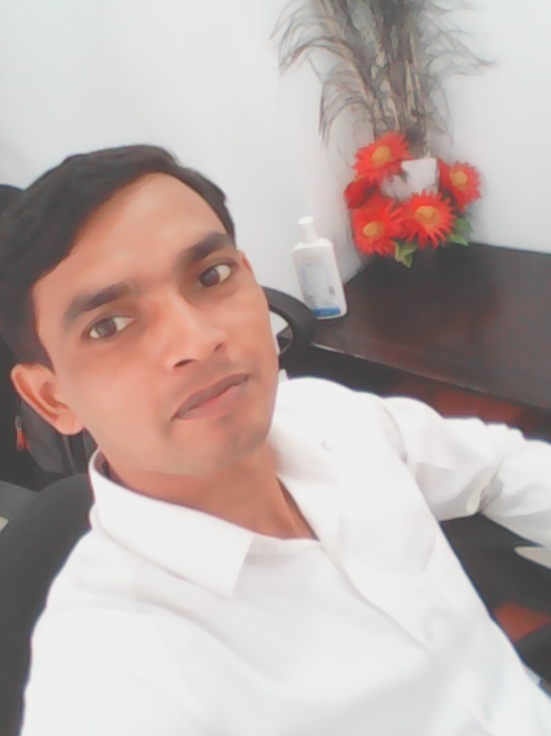 Live India Tours Pvt. Ltd - Live India Tours Pvt. Ltd, F- 62, Bhagat Singh Market Marg, New Khanna Market, Gole Market, New Delhi, Delhi 110001, India