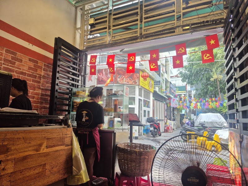 Bánh mì Út Thương - Bánh mì Út Thương, 46/23 Hùng Vương, Nha Trang, Khánh Hòa 57106, Vietnam
