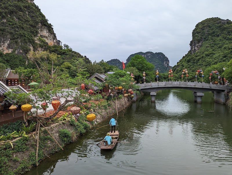 Tràng An Landscape Complex - Tràng An Landscape Complex, Tràng An, Hoa Lư, Ninh Bình 430000, Vietnam