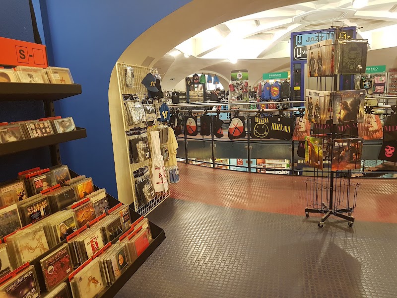 MYSLBEK Shopping Gallery - MYSLBEK Shopping Gallery, Na Příkopě 1096/19, Staré Město, 110 00 Praha-Praha 1, Czechia