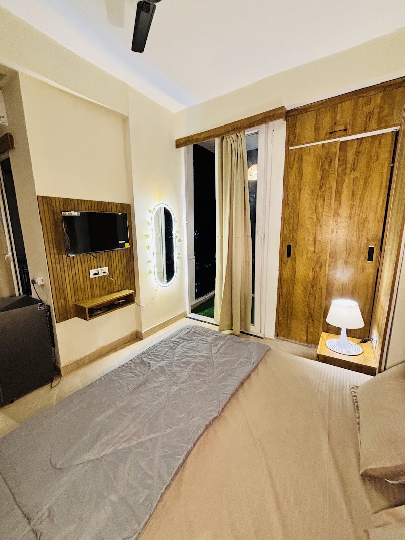 Hideout studio Noida - Hideout studio Noida Greater Noida W Rd, Chauganpur, Knowledge Park V, Greater Noida, Noida, Uttar Pradesh 201306, India