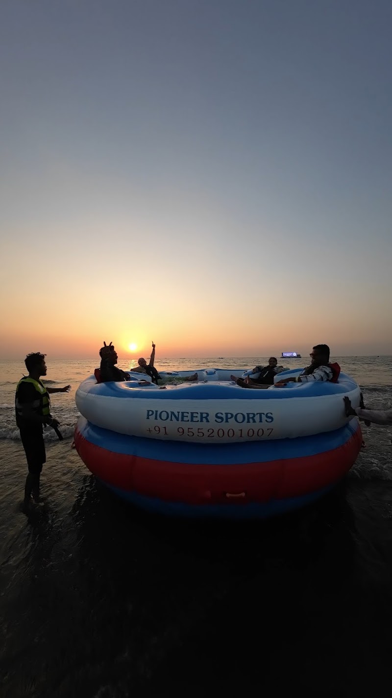 SHREERAM WATERSPORTS - SHREERAM WATERSPORTS Police Chowki Juhu Beach, Juhu, Juhu Tara Rd, Airport Area, Juhu, Mumbai, Maharashtra 400049, India
