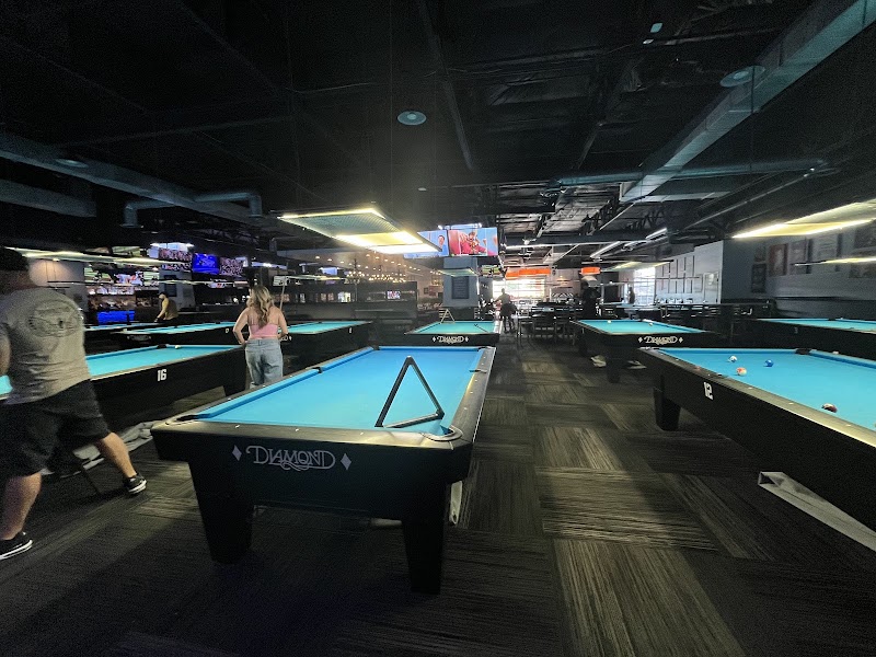 Mill's Modern Social - Mill's Modern Social, 83 E Broadway Rd, Tempe, AZ 85282, USA