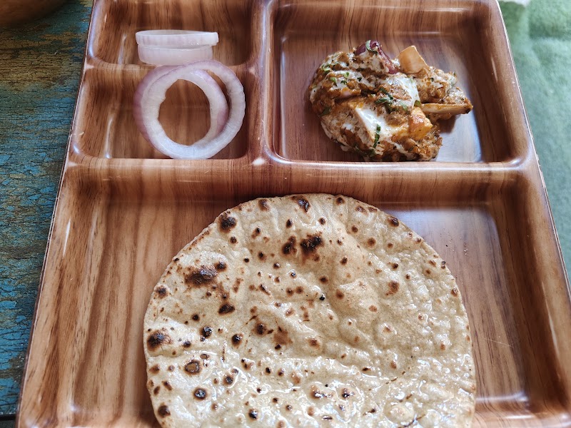 Munchies (pure vegetarian) - Munchies (pure vegetarian) Shagaran l b a complex near j&k bank Leh Jammu and Kashmir, Leh, 194101