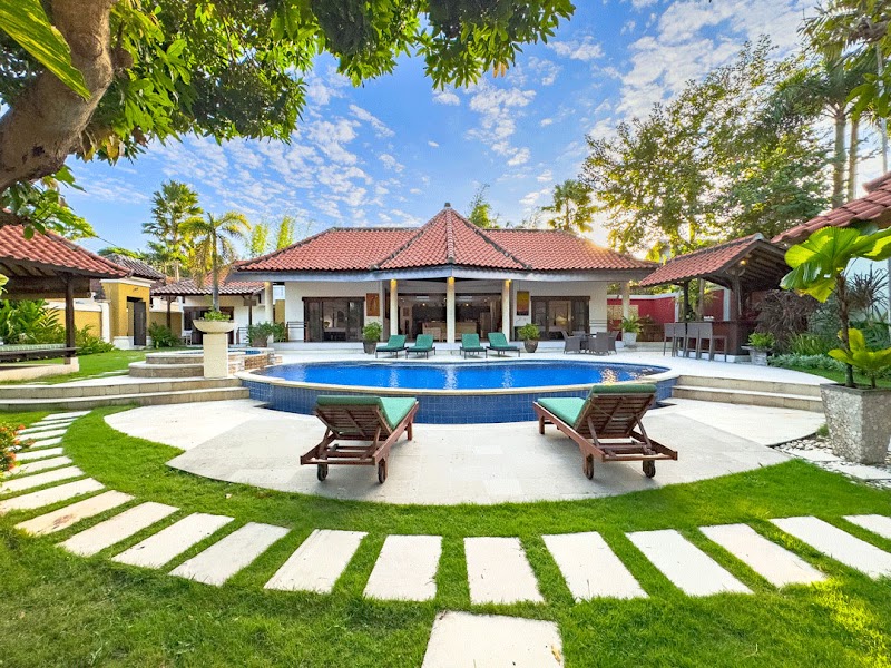Villa Ginger Seminyak By Villa Bugis Seminyak - Villa Ginger Seminyak By Villa Bugis Seminyak Villa Ginger, Jl. Abimanyu Gg. Melon, Seminyak, Kec. Kuta, Kabupaten Badung, Bali 80361, Indonesia