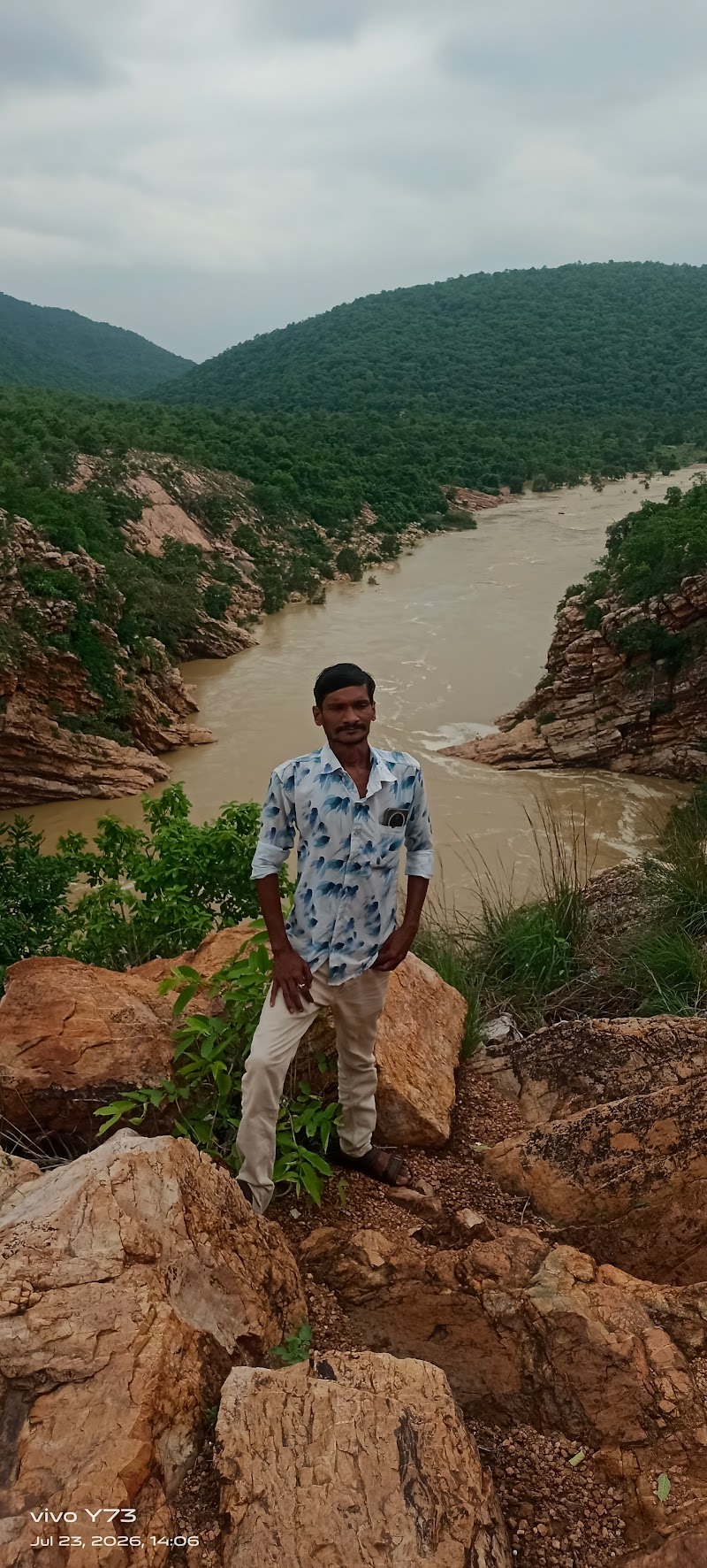 Lalkhol Waterfall (Pinda Pahar) - Lalkhol Waterfall (Pinda Pahar), 4XQM+7WR, Loharakot, Odisha 768036, India