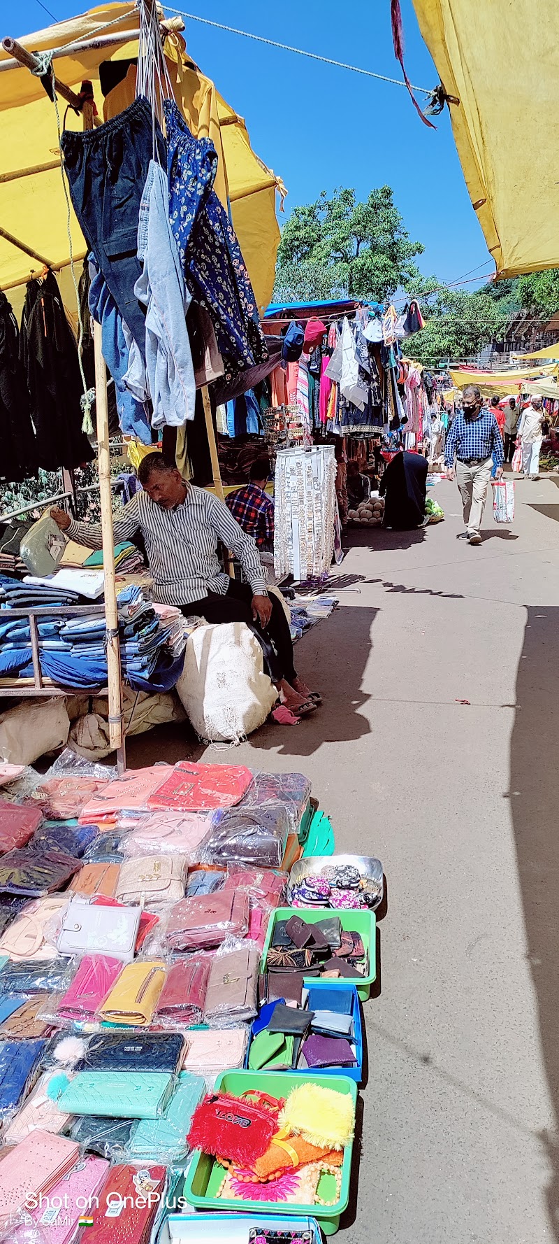 Mangalwar Market - Mangalwar Market, WMF7+548, Mahabaleshwar, Maharashtra 412806, India