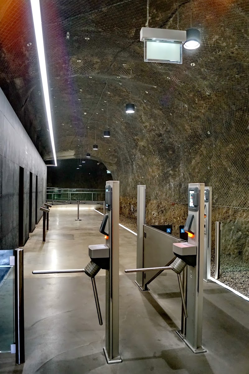 Mönchsberg Elevator - Mönchsberg Elevator, Gstättengasse 13, 5020 Salzburg, Austria
