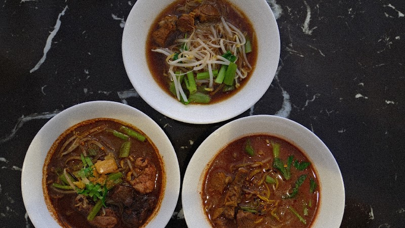 1000009 Thai Noodle Restaurant Phuket ล้าน9ก๋วยเตี๋ยว - 1000009 Thai Noodle Restaurant Phuket ล้าน9ก๋วยเตี๋ยว, 37, 30 Montri Rd, Tambon Talat Yai, Amphoe Mueang Phuket, Chang Wat Phuket 83000, Thailand