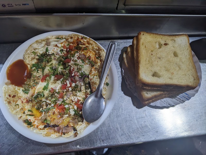 Khan Omelette Corner - Khan Omelette Corner 48, Katra Baryan ,Near Fatehpuri, Chandni Chowk,Baradari,Old Delhi, Naya Bans, Baradari, Chandni Chowk, Delhi, 110006, India