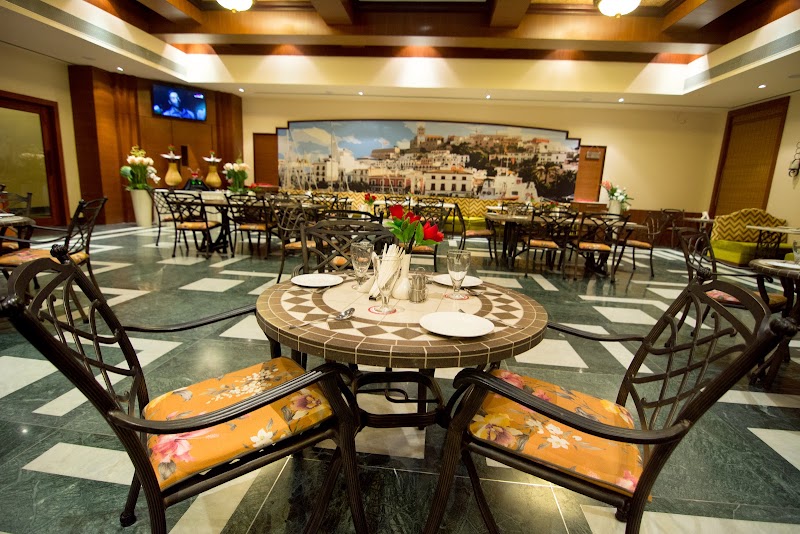 Club Paraiso - Club Paraiso Maruti Lifestyle, Gudhyari Rd, Near Amul Parlour, Parmanand Nagar, Kota, Raipur, Chhattisgarh 492099, India