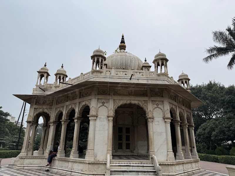 Anand Park - Anand Park Bankati Hanuman Road, Durgakund Rd, near Vankatti Hanumanji Mandir, Durgakund, Anandbagh, Bhelupur, Varanasi, Uttar Pradesh 221005, India