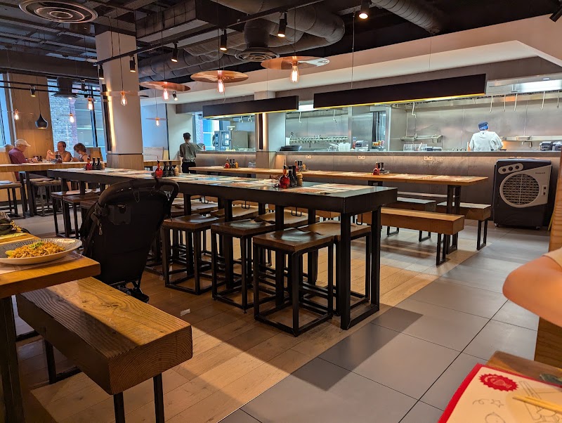 wagamama covent garden - wagamama covent garden, 17 Bedford St, London WC2E 9HP, UK