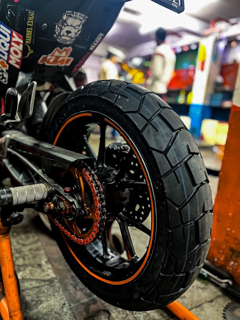 Torque Block - Distribution Center 1, Bengaluru - Torque Block - Distribution Center 1, Bengaluru, 8, Andree Rd, next to Bangalore Cafe, Bheemanna Garden, Shanti Nagar, Bengaluru, Karnataka 560027, India