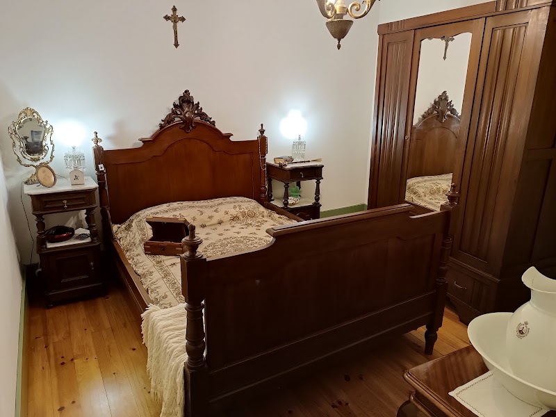 Casa Escondida - Casa Escondida, 4050-456 Vitória, Portugal