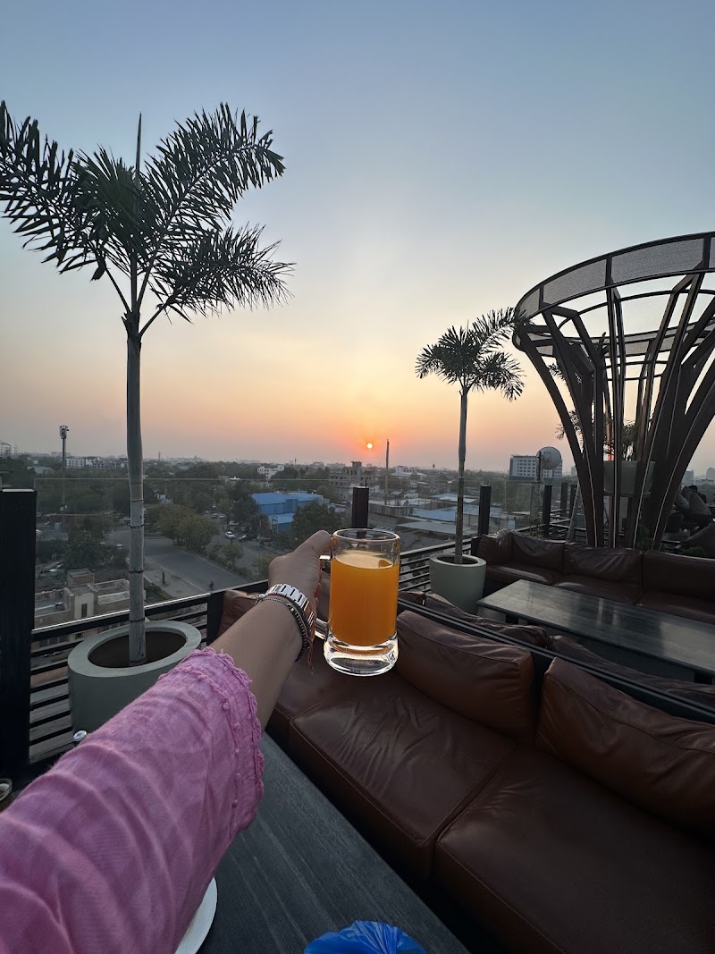 Sheesho - Sky Lounge & Banquet - Sheesho - Sky Lounge & Banquet 5th Floor, Panchmukhi Vishwakarma Tower, Plot No. 100, New Power House Rd, Patrakar Colony, Shastri Nagar, Jodhpur, Rajasthan 342001, India