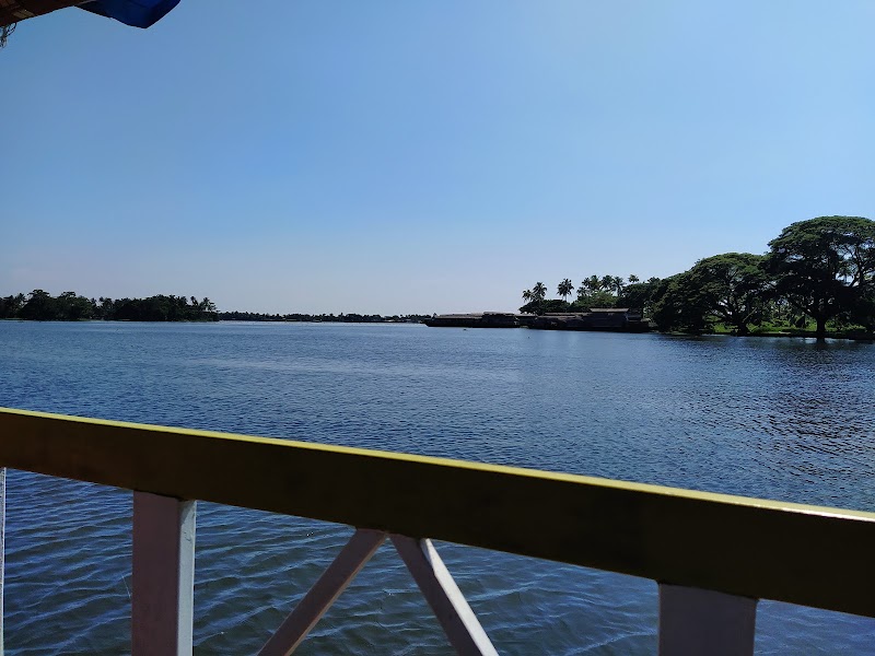 Alleppey Backwaters Boating - Alleppey Backwaters Boating Keralan dreams, Finishing Point Rd, ward avalookunnu, Thathampally, Alappuzha, Aryad South, Kerala 688013, India