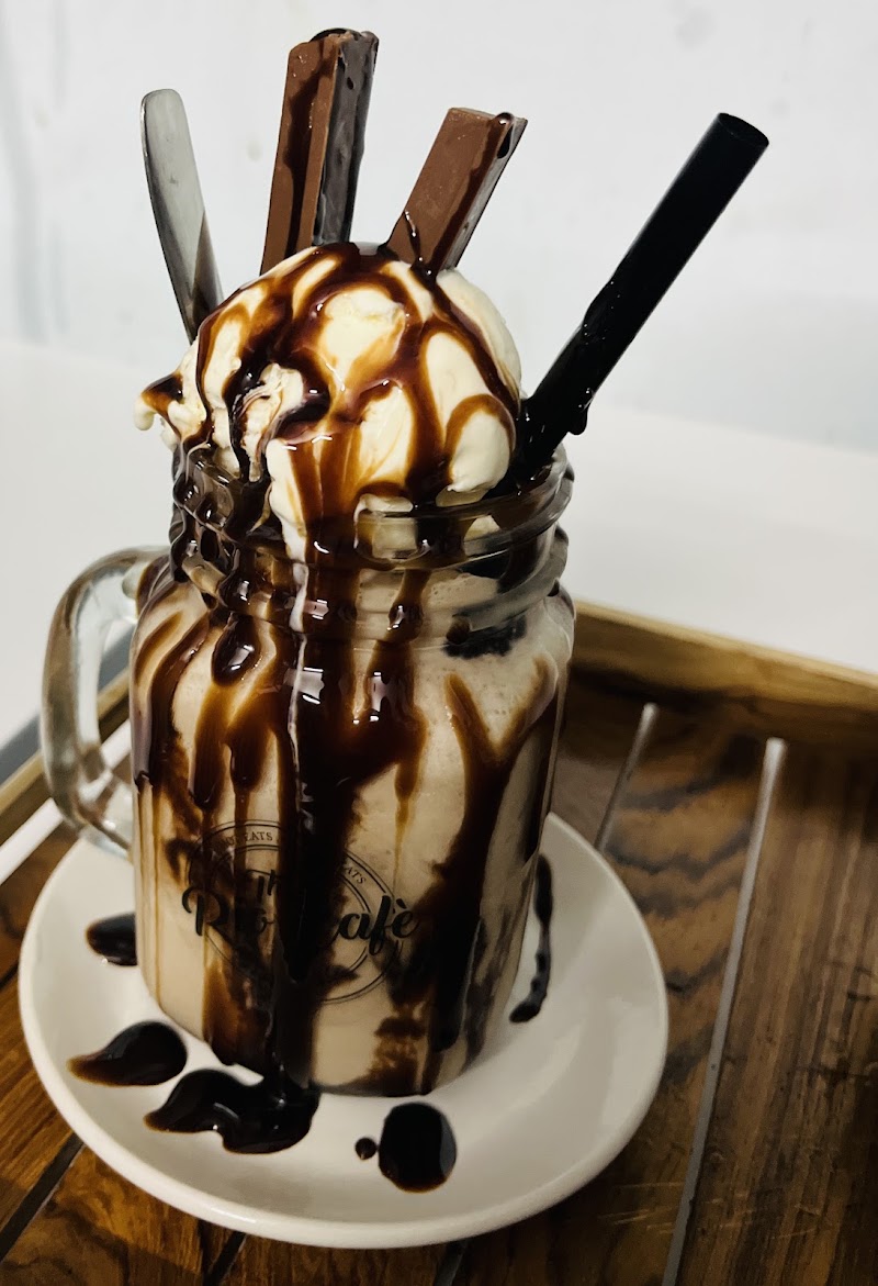 THE RIO CAFE - KUSHALNAGAR - THE RIO CAFE - KUSHALNAGAR BM Rd, Kushalnagar, Karnataka 571234, India