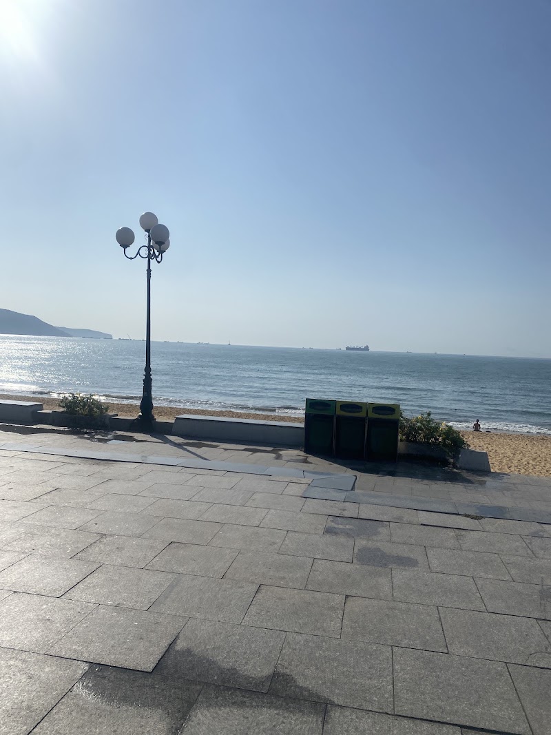 Biển Qui Nhơn - Biển Qui Nhơn, Q67F+4R8, Quy Nhon, Gia Lai, Vietnam