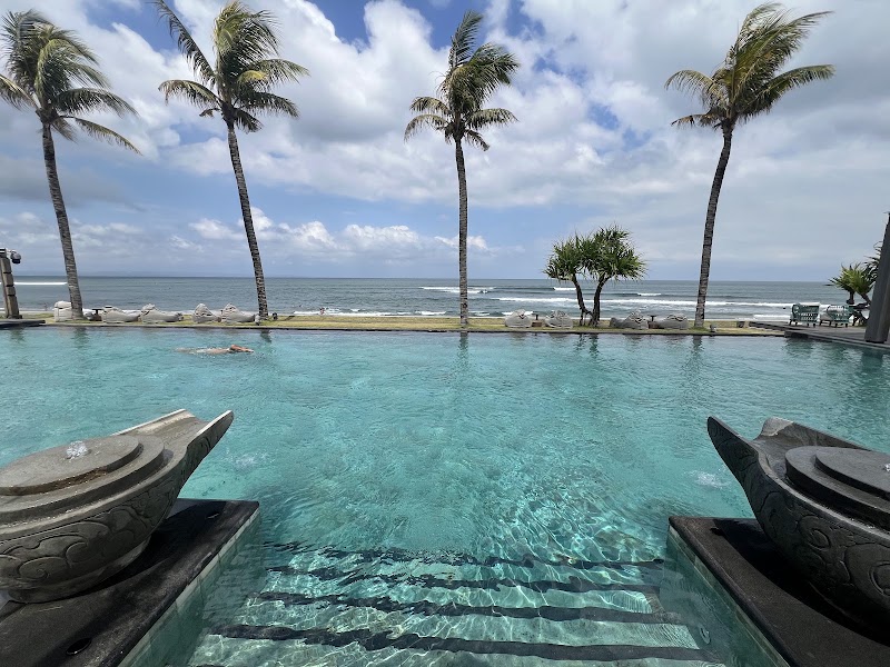 Beach House at Regent Bali Canggu - Beach House at Regent Bali Canggu Located in Regent, Canggu, Kec. Kuta Utara, Kabupaten Badung, Bali, Indonesia