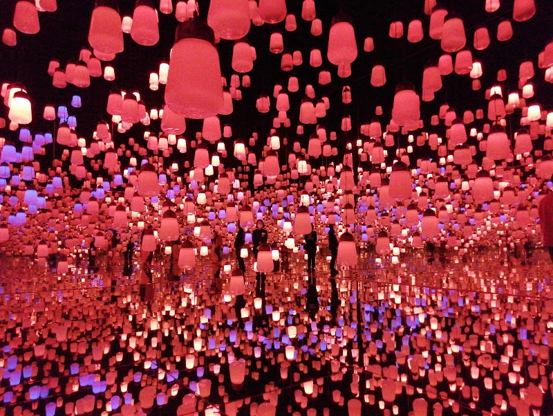 teamLab Borderless: MORI Building DIGITAL ART MUSEUM - teamLab Borderless: MORI Building DIGITAL ART MUSEUM Japan, 〒106-0041 Tokyo, Minato City, Toranomon, 5-chōme−9−９ Azabudai Hills Garden Plaza B, B1