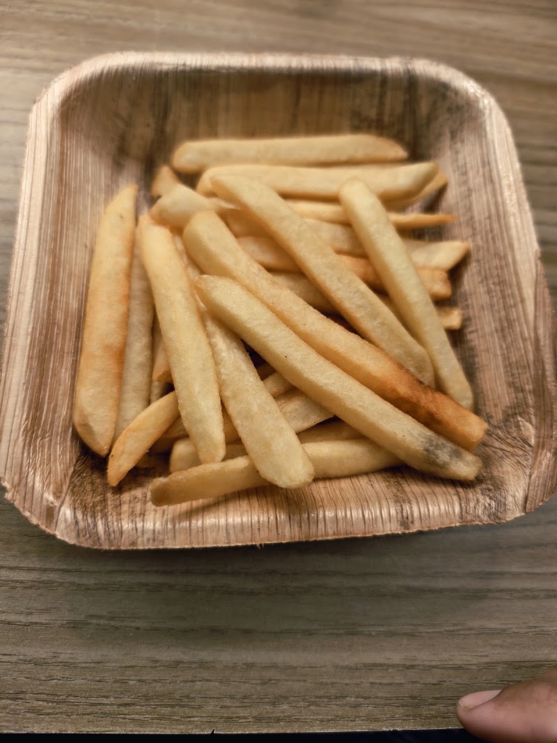 HotIce Cafe - HotIce Cafe Roshni, C/o, Police Bazar, Shillong, Meghalaya 793001, India