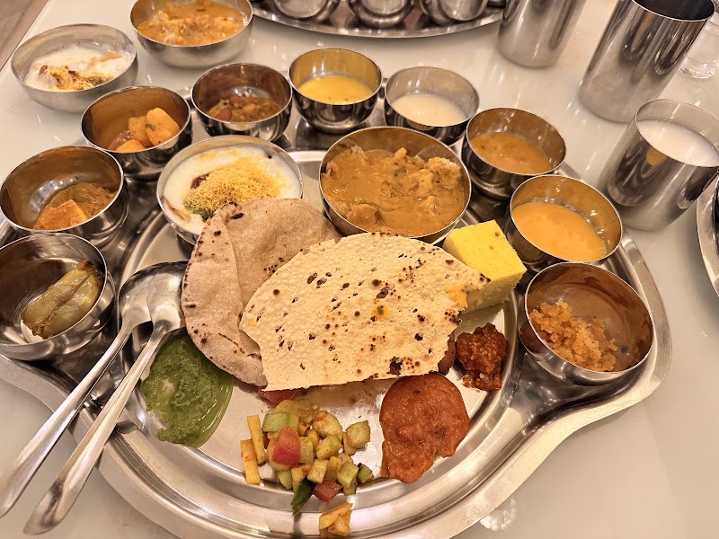 MANBHAVAN PREMIUM THALI RESTAURNT,AI KARAMA,DUBAI - MANBHAVAN PREMIUM THALI RESTAURNT,AI KARAMA,DUBAI AL HABAI BUILDING - SHOP NO.2 - SHEIKH ZAID ROAD - near CAKE WALK - Al Karama - Dubai - United Arab Emirates