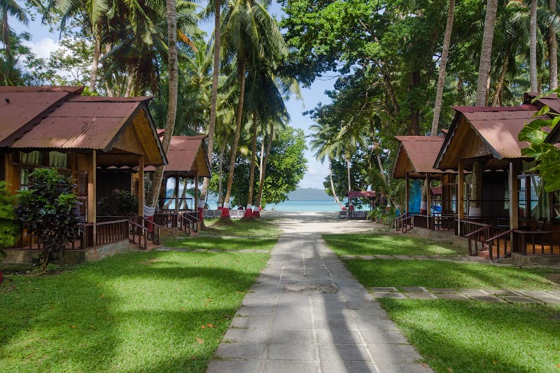 Symphony Palms Beach Resort - Havelock Island and Spa