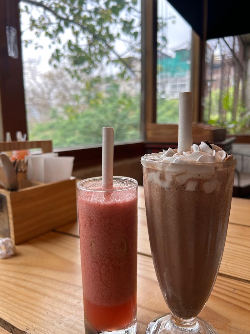 AMA Cafe | Majnu Ka Tilla - AMA Cafe | Majnu Ka Tilla House no. 6, 1st Floor, New Aruna Colony, Majnu-ka-tilla, New Aruna Nagar, New Delhi, Delhi, 110054, India
