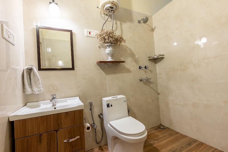 Alaya Stays by ELIVAAS The Hive Cottage - Alaya Stays by ELIVAAS The Hive Cottage Endcliffe Road, Ayarpatta, Nainital, Uttarakhand 263001, India