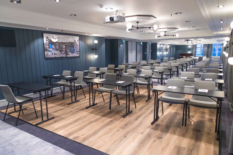 Radisson Blu Royal Hotel, Bergen - Radisson Blu Royal Hotel, Bergen Dreggsallmenningen 1, 5003 Bergen, Norway
