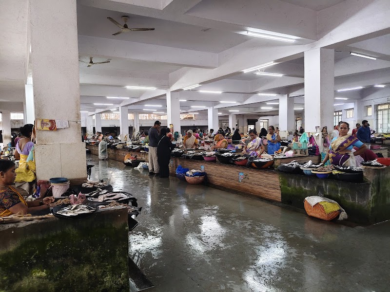Udupi Fish Market - Udupi Fish Market, 8QP2+65R, Kadekoppala, Chitpady, Udupi, Karnataka 576101, India
