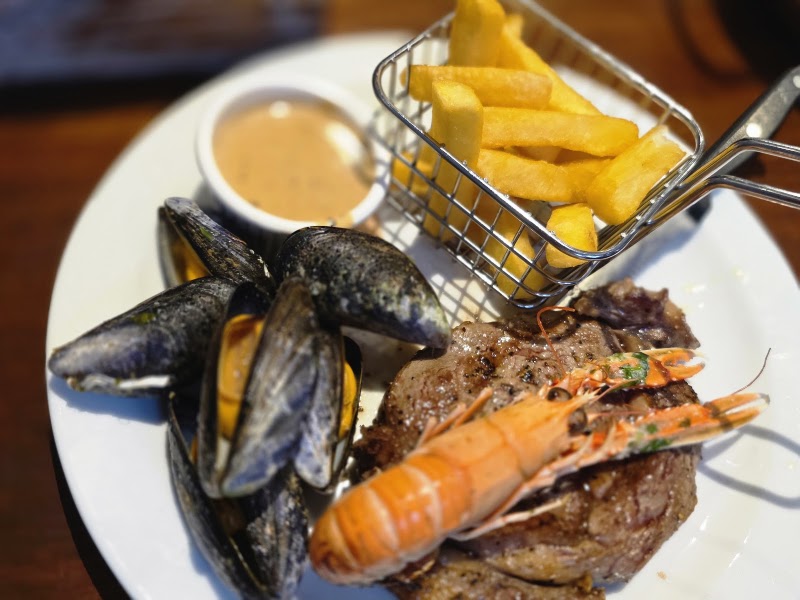 Claymore Restaurant - Claymore Restaurant Lower, Harrapool, Broadford, Isle of Skye IV49 9AQ, UK