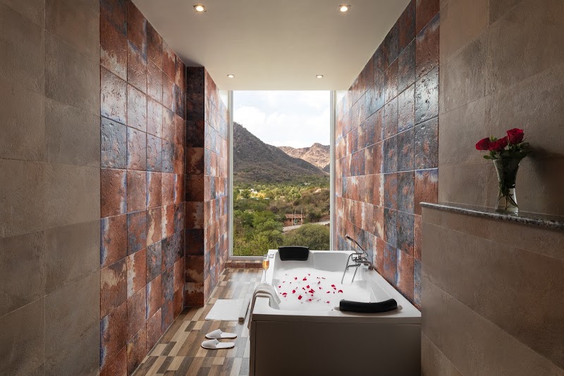jüSTa Sajjangarh Resort & Spa - jüSTa Sajjangarh Resort & Spa Main Gate, Biological Park, Sajjangarh Rd, Eklavya Colony, Udaipur, Kodiyat, Rajasthan 313001, India
