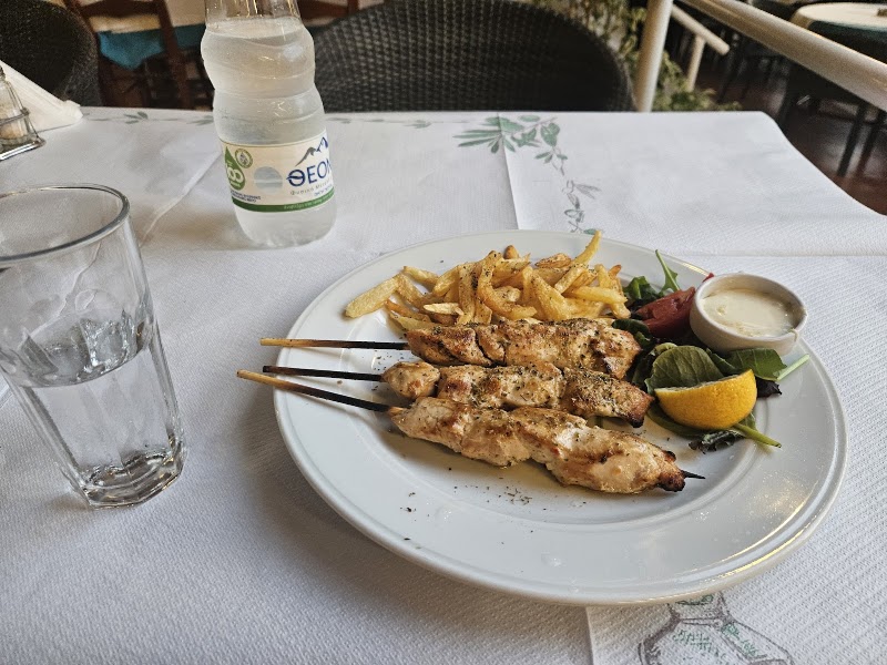 Marco Polo Taverna Grill - Marco Polo Taverna Grill Poligiros 631 00, Greece