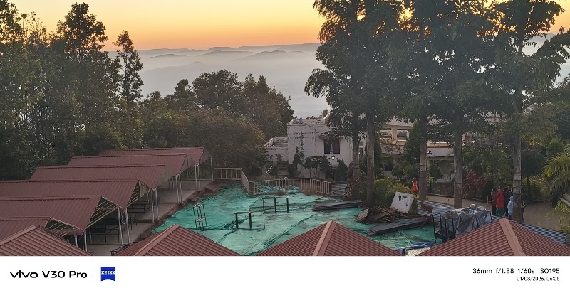 Hotel Sunrise Netarhat - Hotel Sunrise Netarhat, Prabhat vihar Road, Netarhat, Jharkhand 835218, India