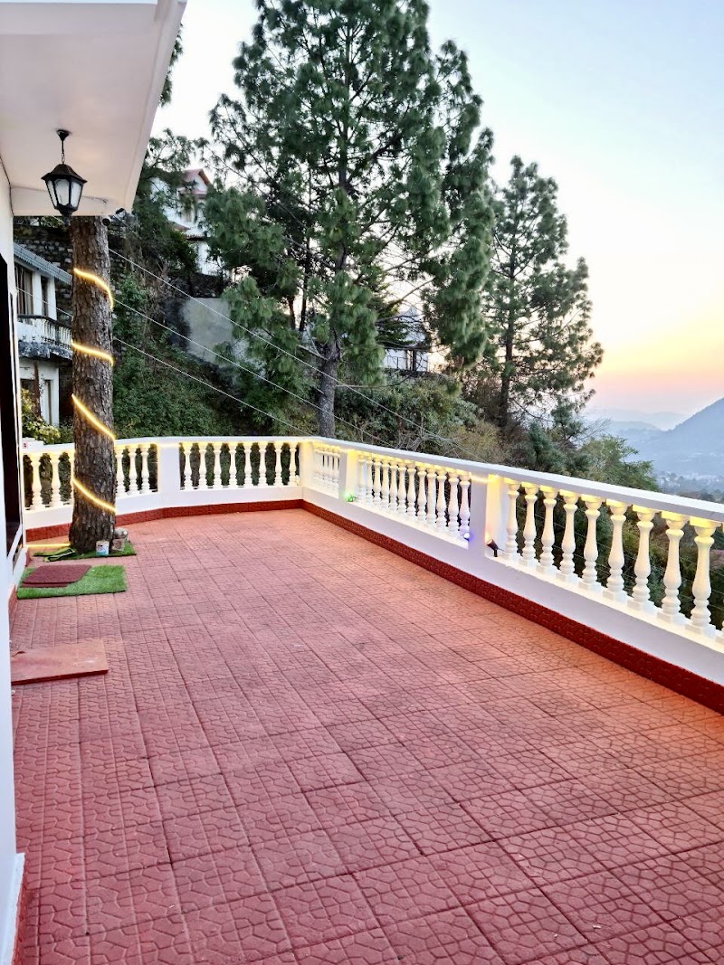 The Hill View Cottage Bhimtal - The Hill View Cottage Bhimtal Krishna Heritage Cottage, s 12 B, Bhowali - Bhimtal Rd, Sukha, Uttarakhand 263132, India