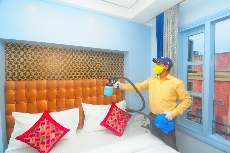 DE CRUISE HOTEL - DE CRUISE HOTEL 2229, 2295, Rajguru Marg, Chuna Mandi, Paharganj, New Delhi, Delhi 110055, India