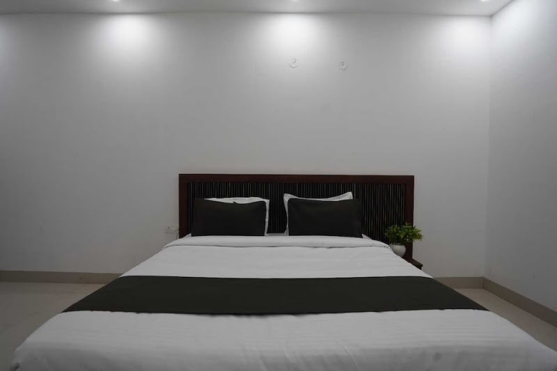 Super Hotel O Bhangel Dadri Road Noida - Super Hotel O Bhangel Dadri Road Noida Luv Kush Tower, and 111, Main, Dadri Main Rd, opposite pillar no 110, Bhangel, Goyal Colony, Salarpur Khadar, Sector 110, Noida, Uttar Pradesh 201304, India