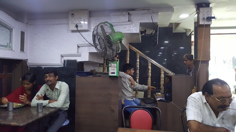 Hotel Ajantha - Hotel Ajantha, Old Bank Rd, near to Padma talkies, Devaraja Mohalla, Shivarampet, Mysuru, Karnataka 570001, India
