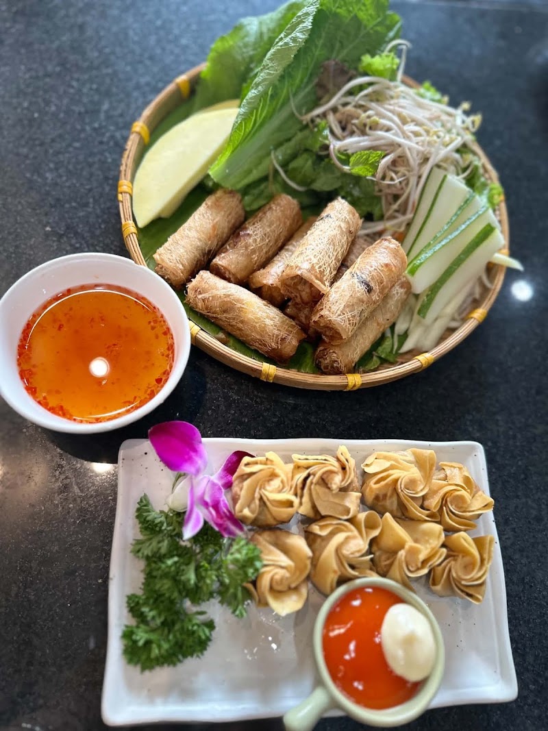 Nhà Hàng Chay Ngọc Chi - Vegetarian Restaurant Michelin guide 2025 - Nhà Hàng Chay Ngọc Chi - Vegetarian Restaurant Michelin guide 2025 202 Hoàng Diệu, Hải Châu, Đà Nẵng 550000, Vietnam