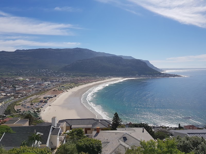 Fish Hoek Beach - Fish Hoek Beach, South Africa