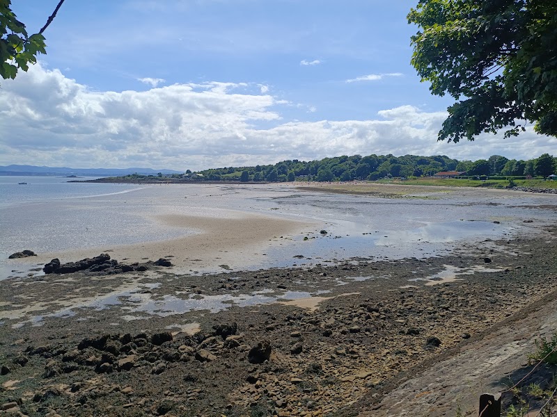 Silver Sands Beach, Aberdour - Silver Sands Beach, Aberdour, Firth of Forth, Burntisland KY3 0RQ, UK