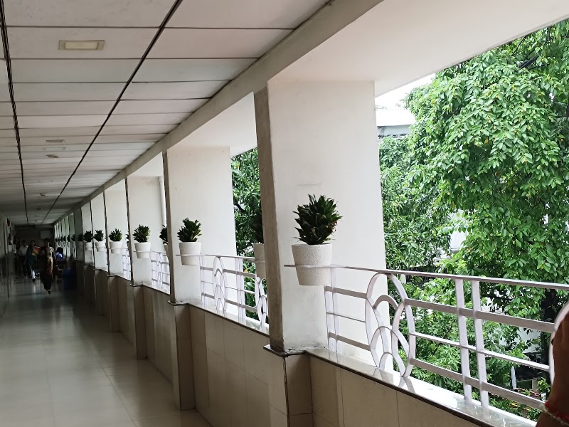 Shri Shikshayatan College - Shri Shikshayatan College, 11, Lord Sinha Road, Elgin, Kolkata, West Bengal 700071, India