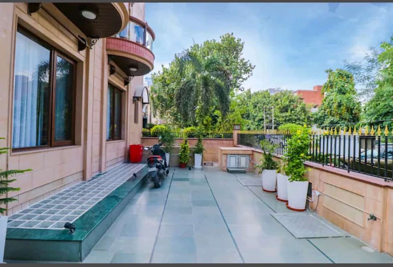 FabHotel RR Residency - Hotel in DLF Phase 2, Gurgaon - FabHotel RR Residency - Hotel in DLF Phase 2, Gurgaon 7B, Jacaranda Marg, DLF Phase 2, Sector 25, Gurugram, Haryana 122002, India