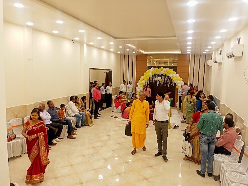 HARJAS HOTEL - HARJAS HOTEL, Aliganj Rd, Mela Maidan, Golapanjabi market, Gola, Uttar Pradesh 262802, India