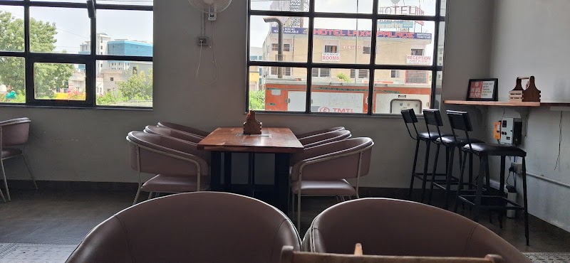 La Pino'z Pizza - La Pino'z Pizza SN Complex, 7, Airport Rd, opp. GBH Hospital, Debari, Udaipur, Rajasthan 313001, India