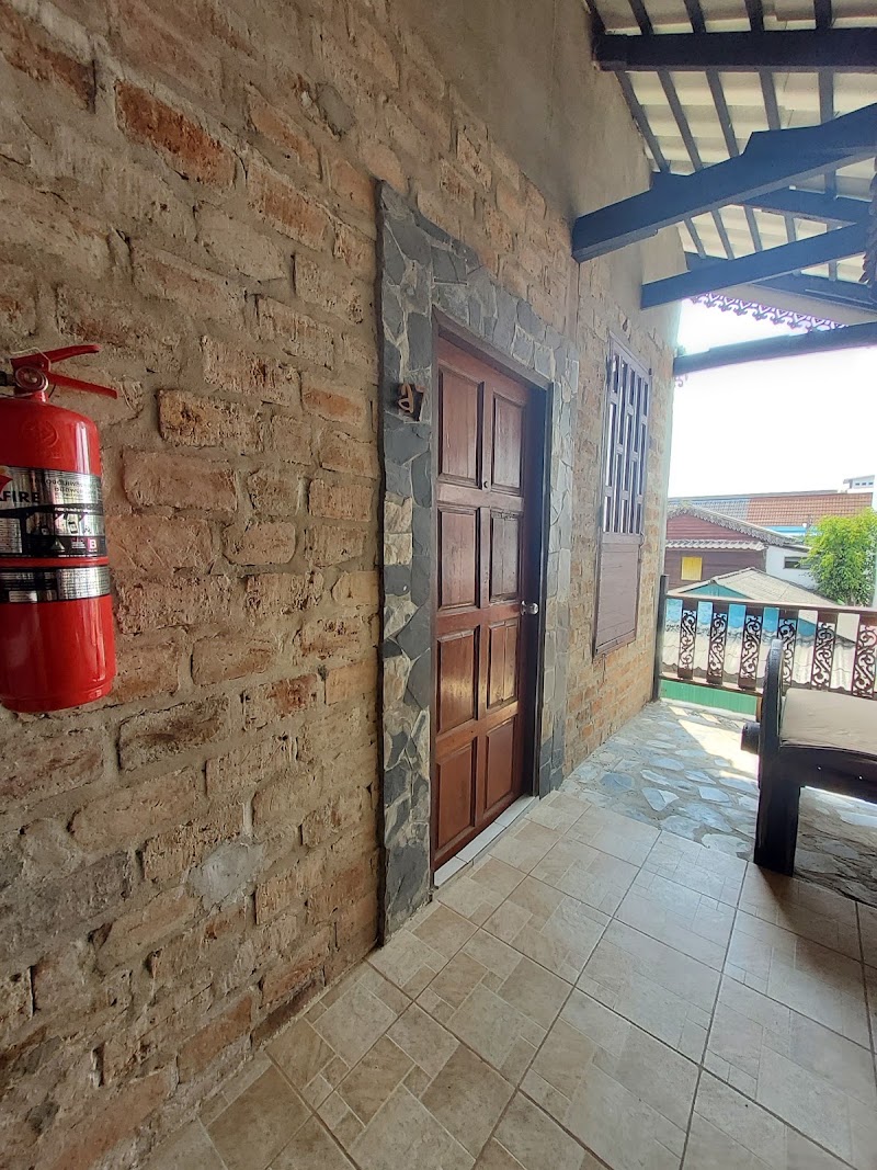 Baan Thai Home Stay - Baan Thai Home Stay, Thanon Kake Kwan Kata Beach, Tambon Karon, Amphoe Mueang Phuket, Chang Wat Phuket 83100, Thailand