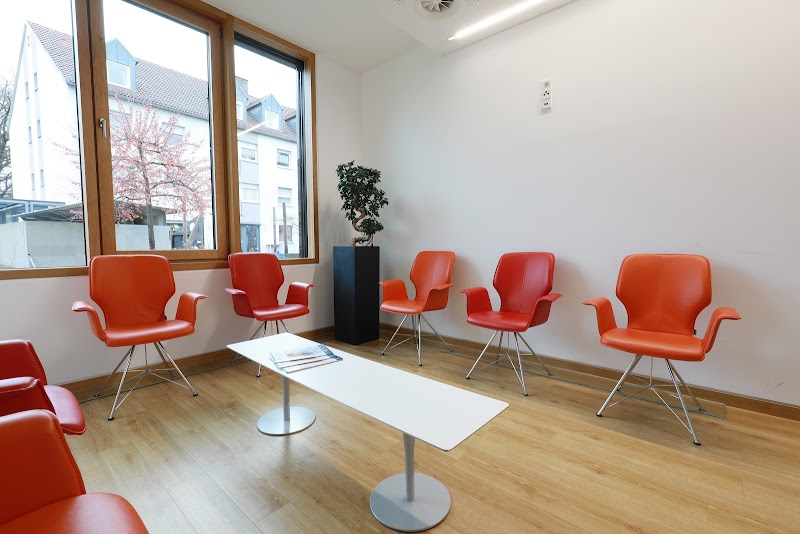 Hessingpark-Clinic GmbH - Hessingpark-Clinic GmbH, Wellenburger Straße 18 (Parkplatz), (Postadresse: Hessingstraße 17), 86199 Augsburg, Germany
